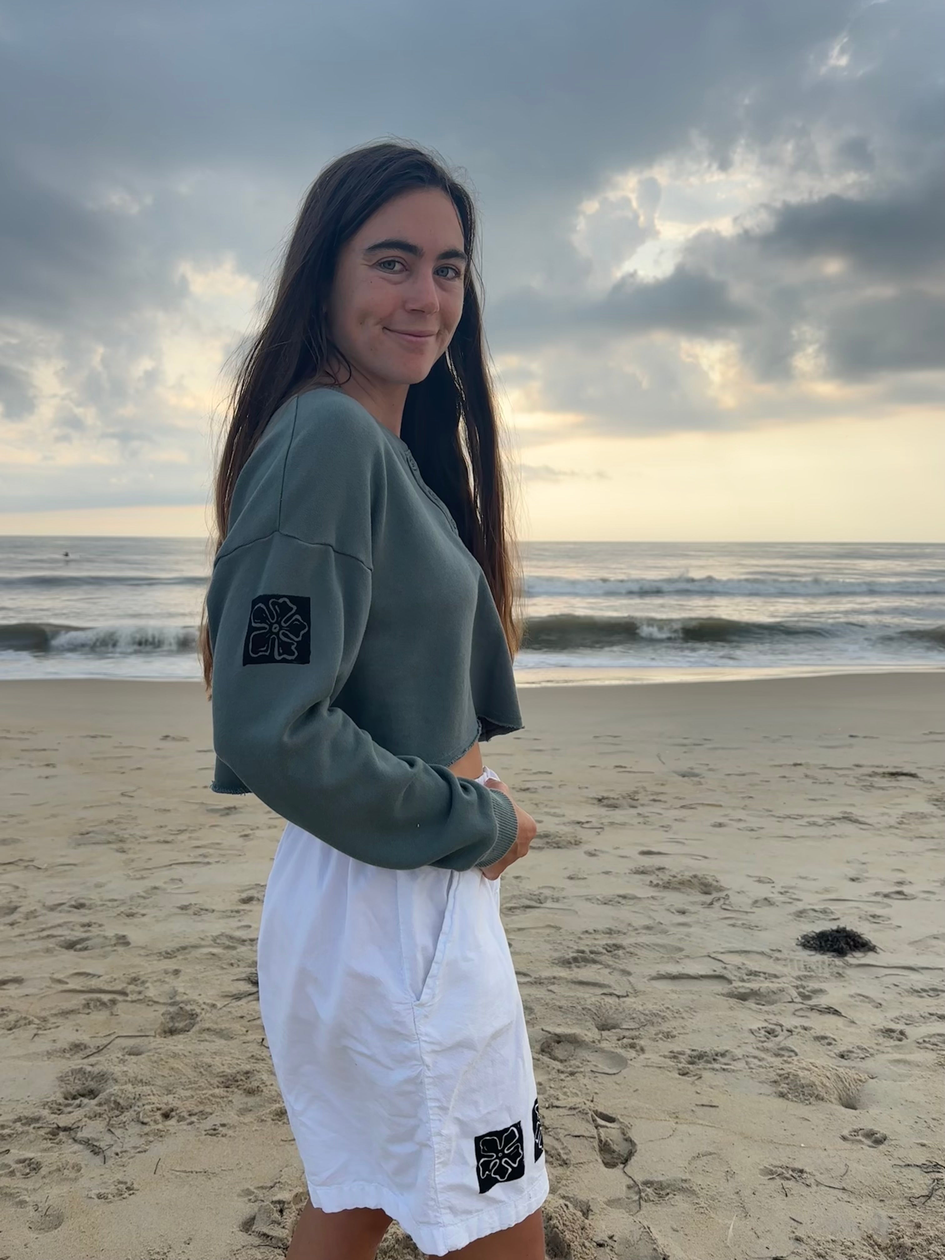 Wavy Crop